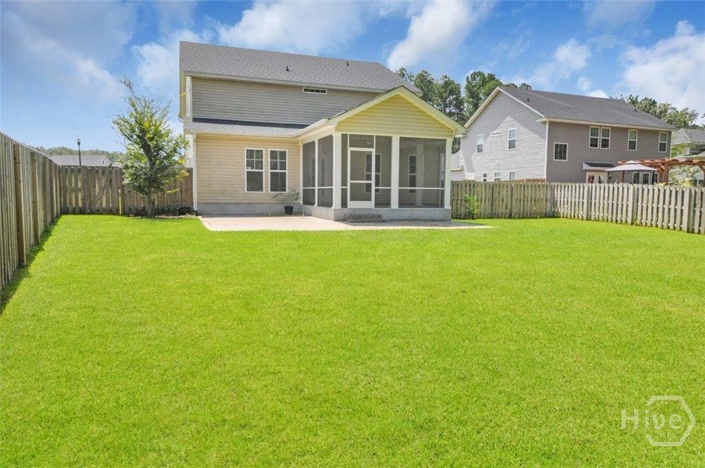 Image 42 of property listing at 8 Lonnie Drive, Richmond Hill, GA 31324