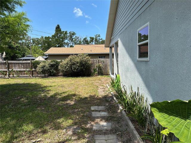 1119 BEVERLY AVENUE, Largo, FL 33770