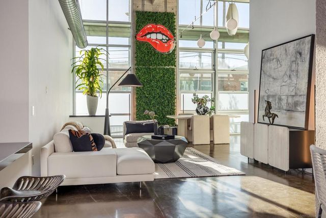 530 S Hewitt St 131, Los Angeles, CA 90013