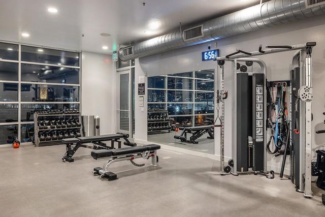 530 S Hewitt St 131, Los Angeles, CA 90013