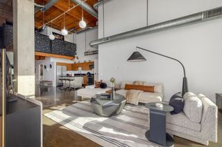 530 S Hewitt St 131, Los Angeles, CA 90013