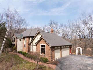 1260 Silverbell Road, Rochester, MI 48306