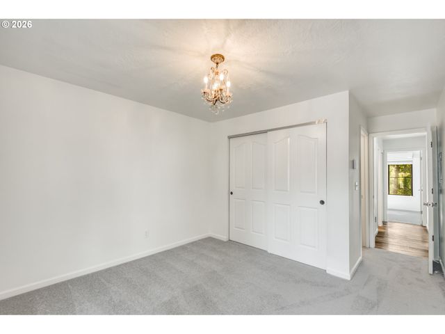 4000 CARMAN Dr 79, Lake Oswego, OR 97035