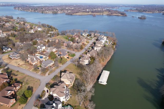 1132 Safety Harbor Cv, Old Hickory, TN 37138