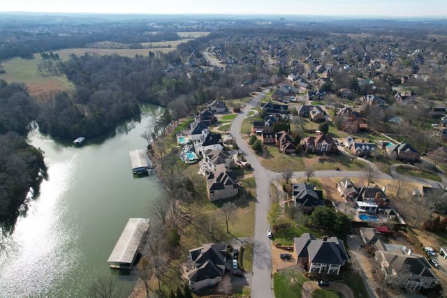 1132 Safety Harbor Cv, Old Hickory, TN 37138
