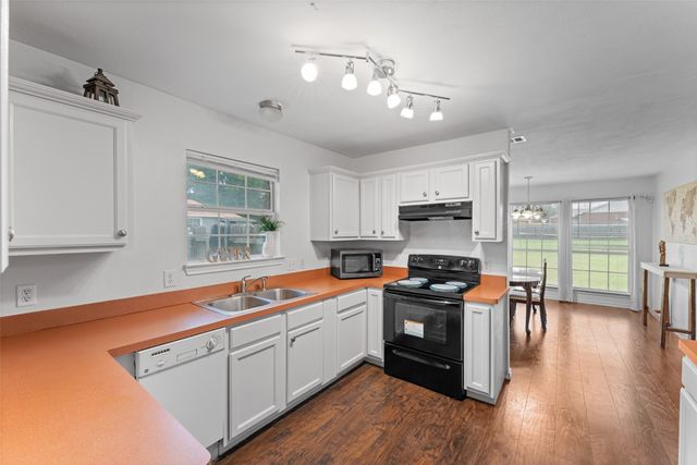 3227 Baskin Drive, Lancaster, TX 75134