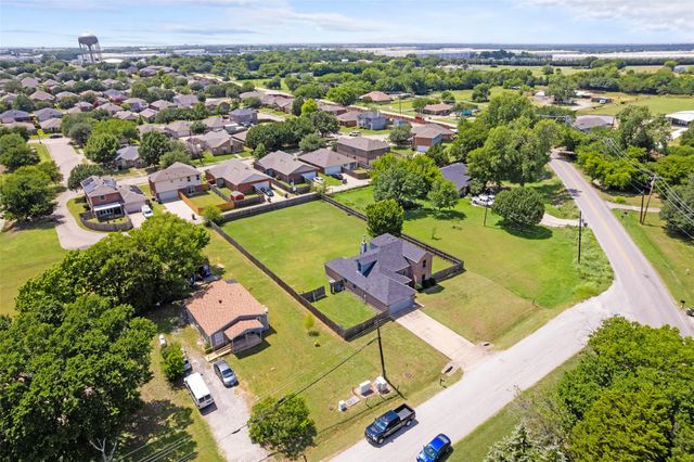 3227 Baskin Drive, Lancaster, TX 75134