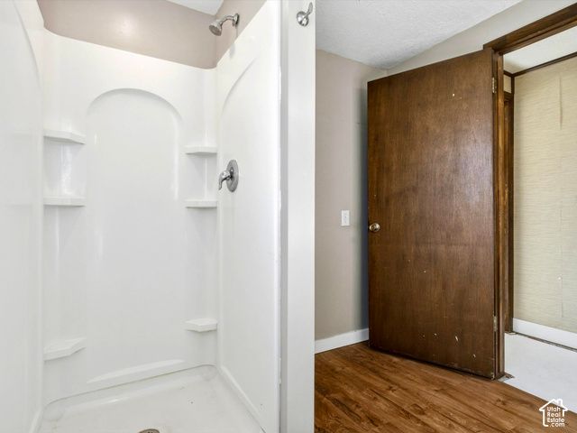 1871 N 1225 W, Clinton, UT 84015