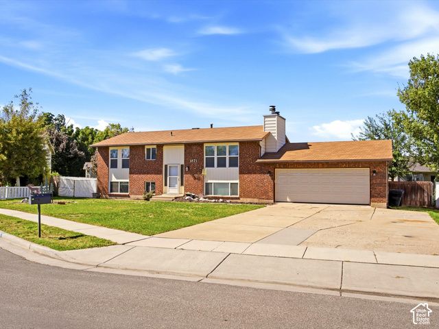 1871 N 1225 W, Clinton, UT 84015
