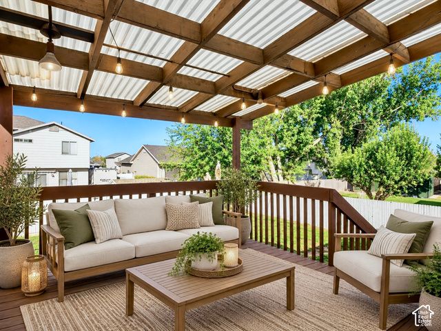 1871 N 1225 W, Clinton, UT 84015