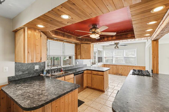 5029 Harriett Drive, Jackson, MI 49203