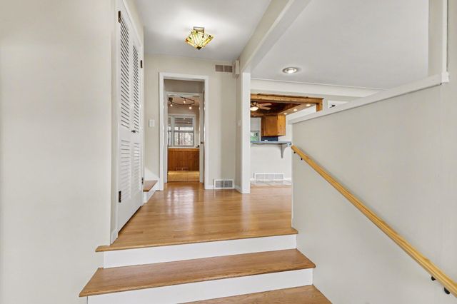 5029 Harriett Drive, Jackson, MI 49203