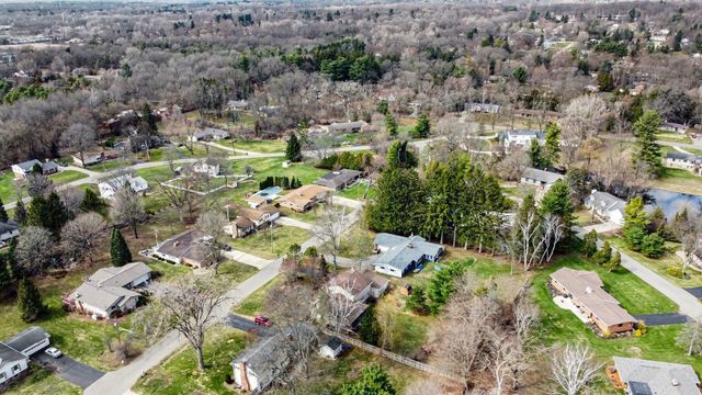 5029 Harriett Drive, Jackson, MI 49203