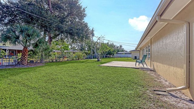 2637 JAVA PLUM AVENUE, Sarasota, FL 34232