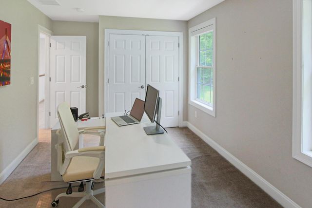 24 Riley Road, Mont Vernon, NH 03057