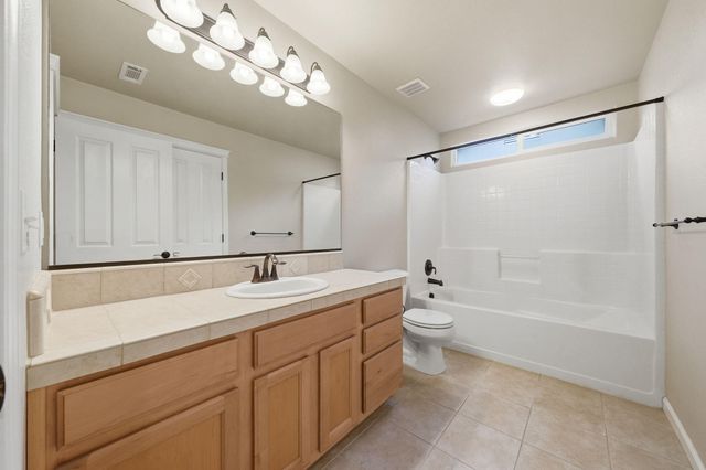 4540 Cerro Lane, Redding, CA 96001