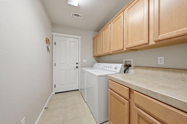 4540 Cerro Lane, Redding, CA 96001