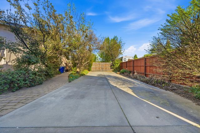 4540 Cerro Lane, Redding, CA 96001