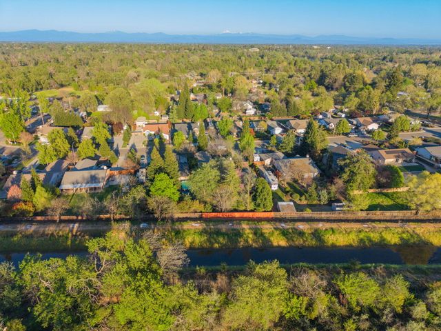 4540 Cerro Lane, Redding, CA 96001