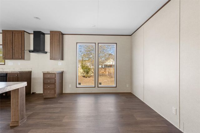 548 Ashlawn Drive, Conroe, TX 77303