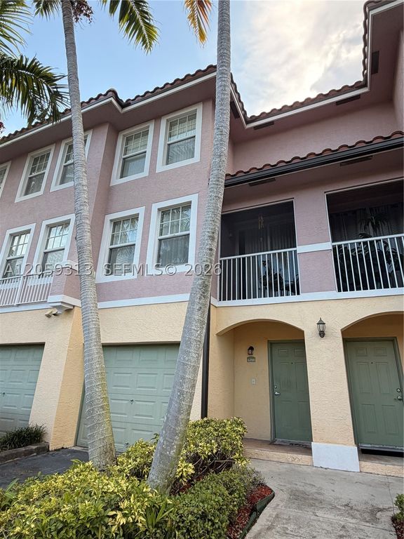 6398 W Sample Rd 6398, Coral Springs, FL 33067