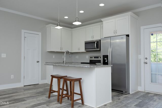 728 Aspenwood Drive, Graham, NC 27253