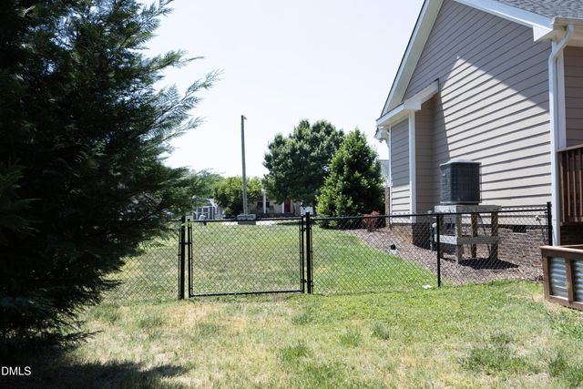 728 Aspenwood Drive, Graham, NC 27253