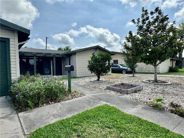 5710 Hinman Dr, Corpus Christi, TX 78412