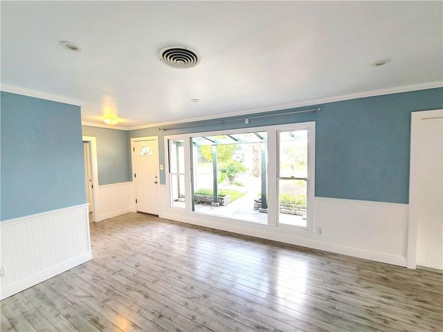 5710 Hinman Dr, Corpus Christi, TX 78412