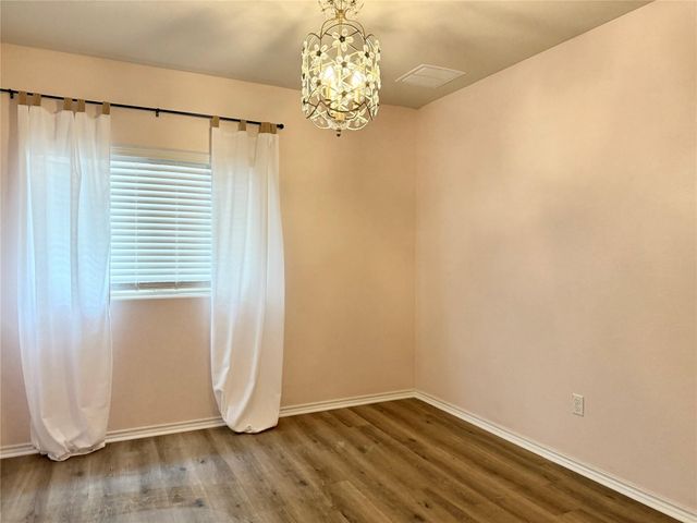 408 Wincliff DR, Buda, TX 78610
