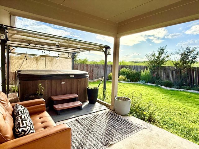 408 Wincliff DR, Buda, TX 78610