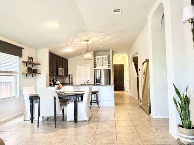 408 Wincliff DR, Buda, TX 78610
