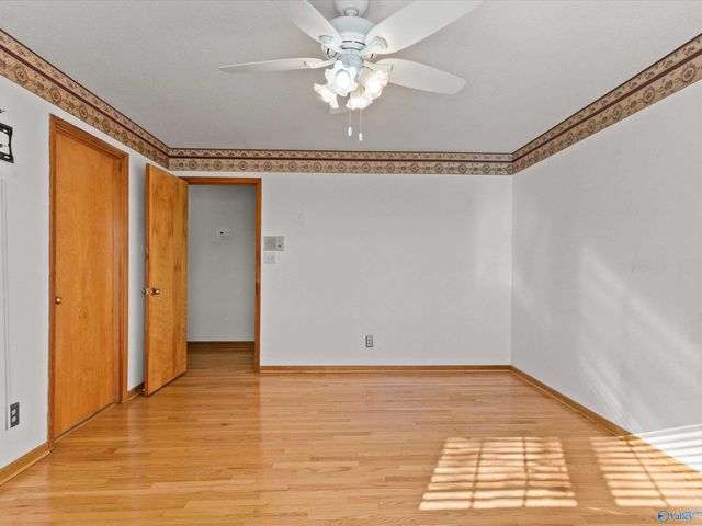 16088 Lucas Ferry Road, Athens, AL 35611