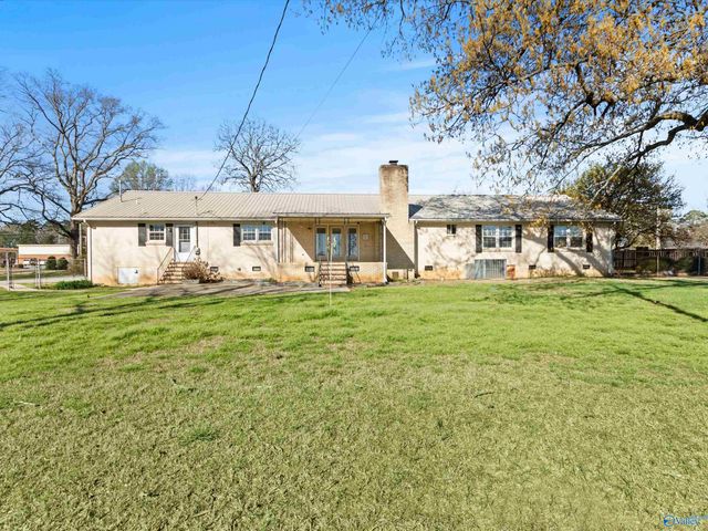 16088 Lucas Ferry Road, Athens, AL 35611