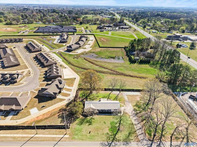 16088 Lucas Ferry Road, Athens, AL 35611