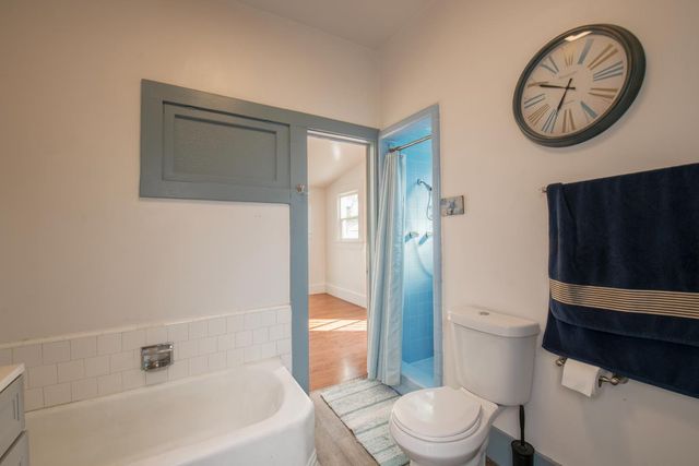 720 N Poplar Avenue, Fresno, CA 93728