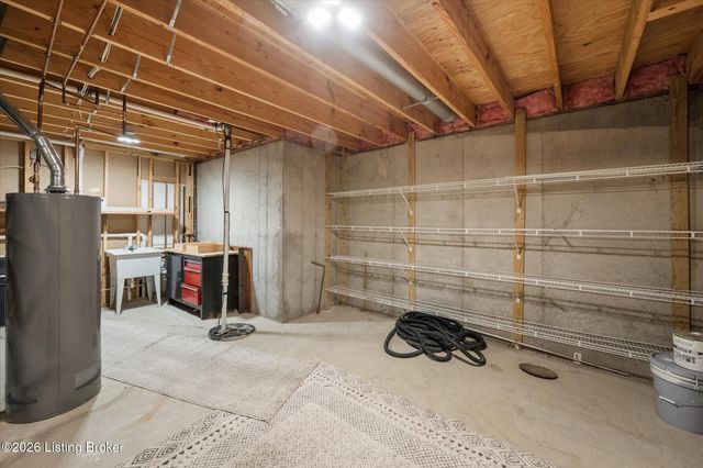 413 Sam Dr, Louisville, KY 40214