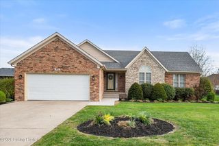 413 Sam Dr, Louisville, KY 40214