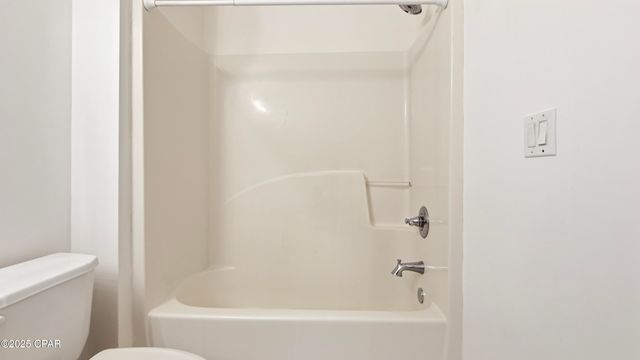 3104 Meadow Street, Lynn Haven, FL 32444