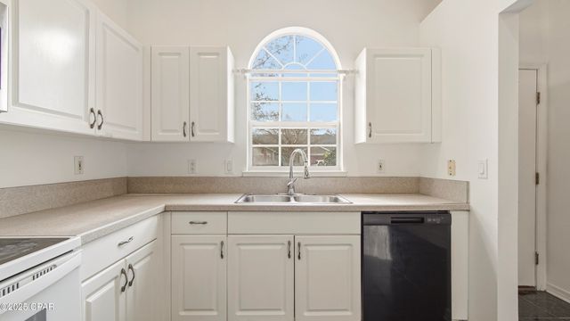 3104 Meadow Street, Lynn Haven, FL 32444