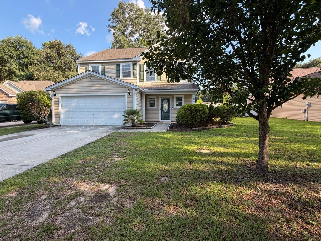 Image 19 of property listing at 4809 Harvest Moon Court, Summerville, SC 29485