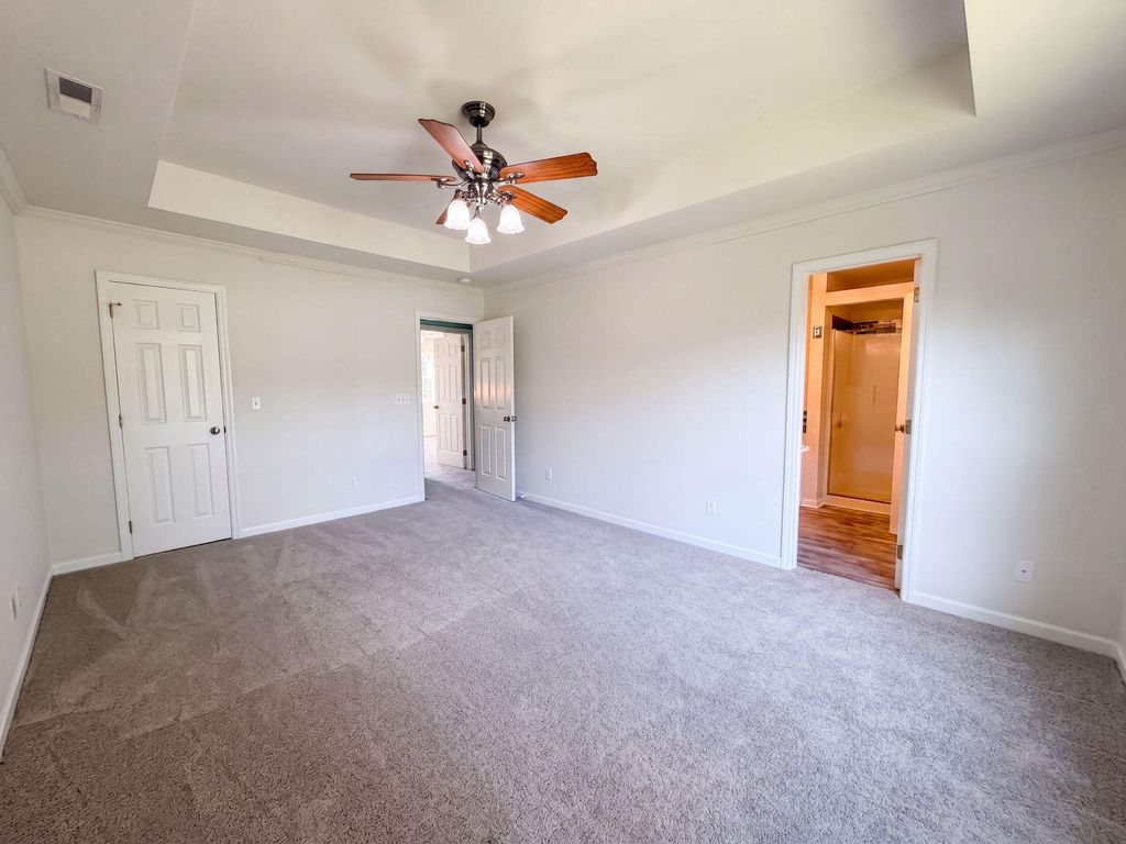Image 4 of property listing at 4809 Harvest Moon Court, Summerville, SC 29485