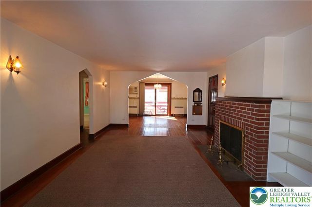 251 10th Avenue, Bethlehem City, PA 18018