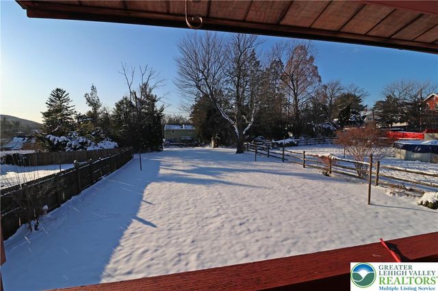 251 10th Avenue, Bethlehem City, PA 18018