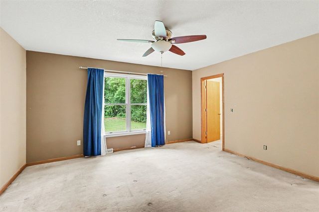 935 N Wattles Road, Battle Creek, MI 49014