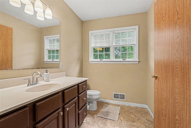935 N Wattles Road, Battle Creek, MI 49014