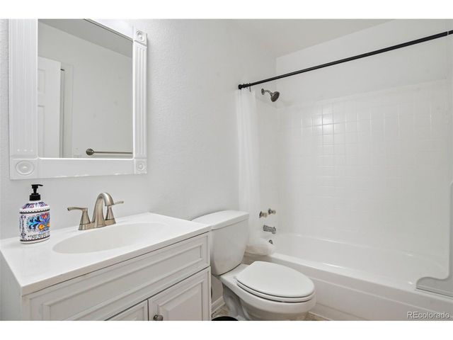 11400 W 102nd Ave, Broomfield, CO 80021