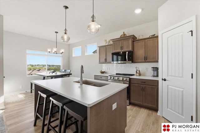 17804 Virginia Street, Omaha, NE 68136