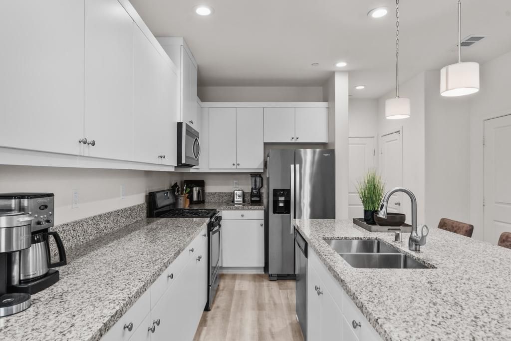 4136 Sitio Flor, Oceanside, CA 92057 — photo 5