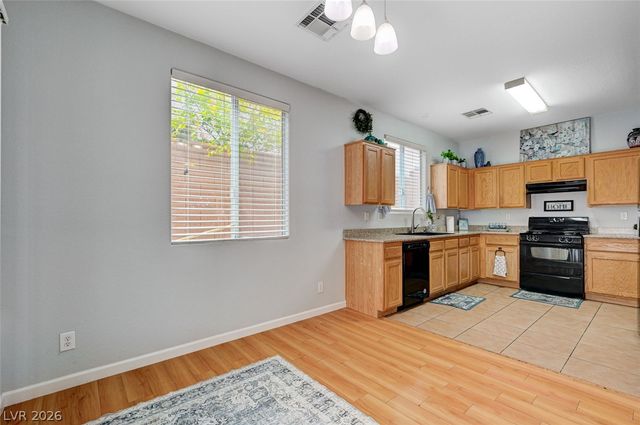 7747 Hampton Cove Lane, Las Vegas, NV 89113